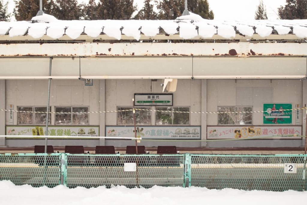 福島競馬場の夏季開催が開幕、東北ファン殺到
