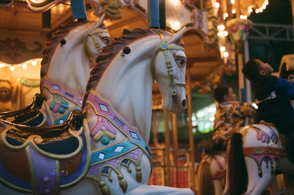 川崎競馬場の夏夜祭2026、ナイター競馬と夏祭りが融合
