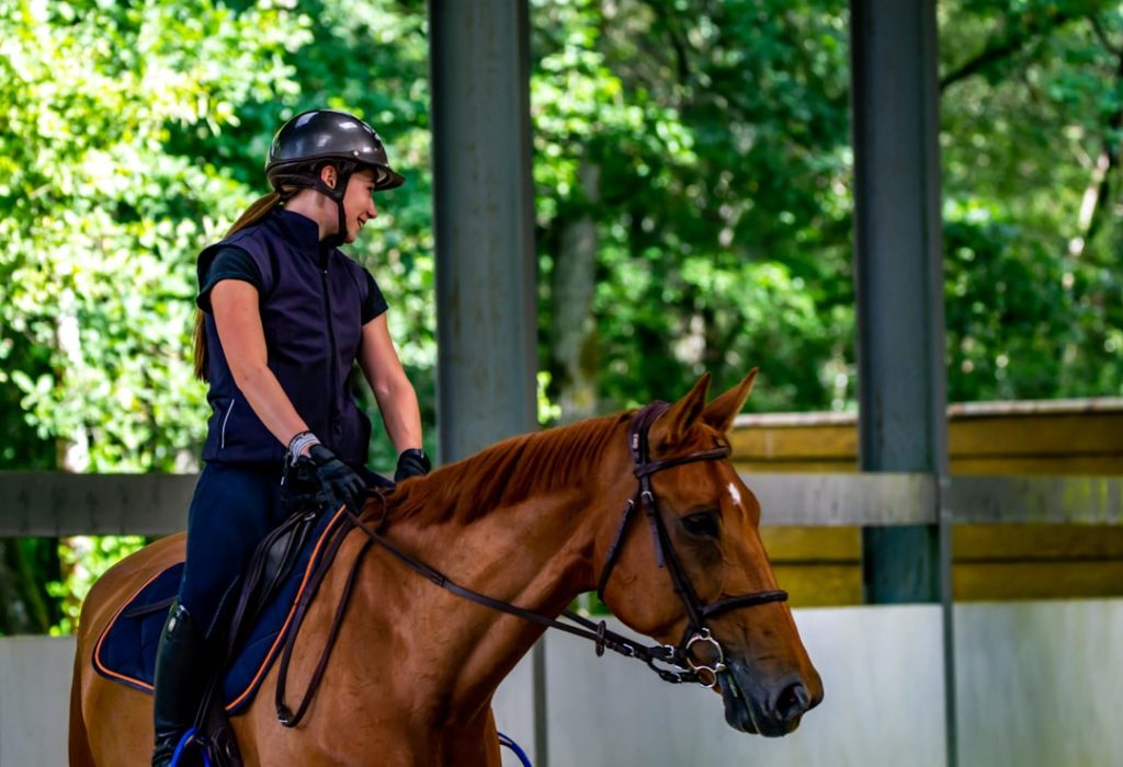 JRA競馬学校が厩務員課程の生徒募集開始